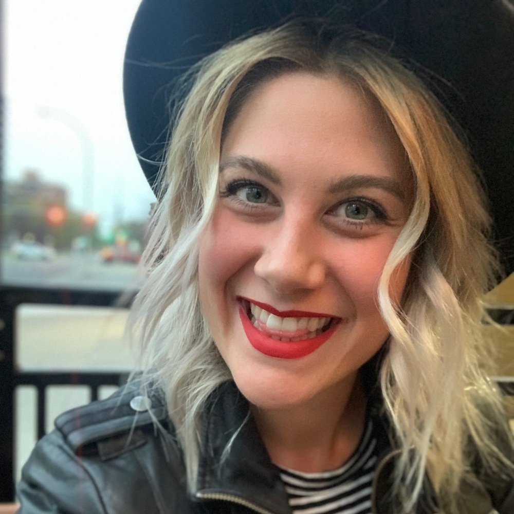 Meet your Posher, Carleen